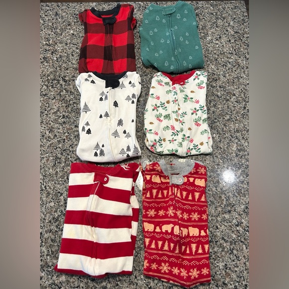 Burt's Bees Baby Other - Mixed lot of Organic Baby Christmas Pajamas